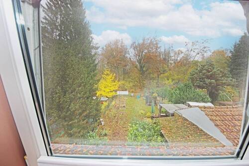 Blick aus dem Kinderzimmer im DG - 