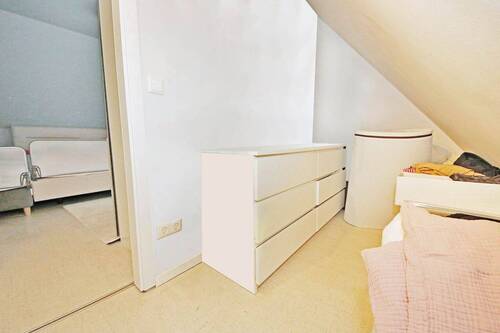 Ankleide- / Abstellrau im DG - 