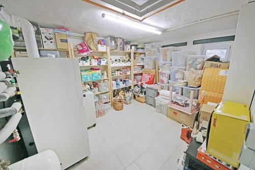 großer Kellerraum - 