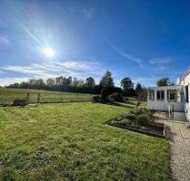 RESERVIERT- OHNE MAKLERPROVISION - Bungalow mit unverbaubarem Blick auf Landschaftsschutzgebiet - Leopoldshöhe Schuckenbaum
