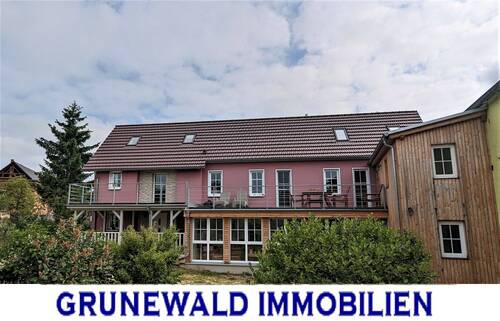 Ansichten - Einzigartiges Wohnobjekt mit vielseitigen Nutzungsmöglichkeiten in Eckolstädt.