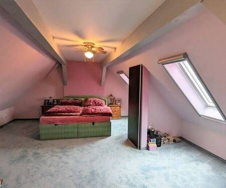 Dachgeschoss - Schlafzimmer - 