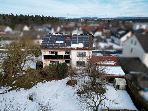 Vogelperspektive Südansicht - 8 Zimmer Mehrfamilienhaus, Wohnhaus zum Kaufen in Bodenwöhr