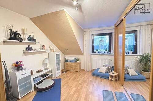 Schlafen - 2 Zimmer Etagenwohnung in Schweich / Issel