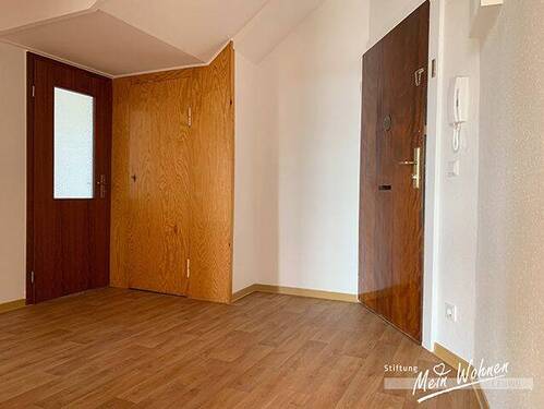 Flur - 2 Zimmer Etagenwohnung in Bad Dürrenberg