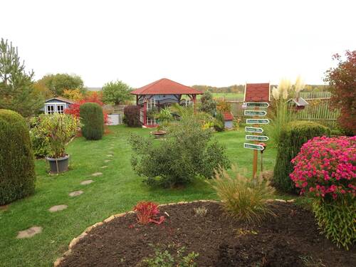 Gartengrundstücke - Mehrfamilienhaus, Wohnhaus mit 790,00 m² in Jena zum Kaufen