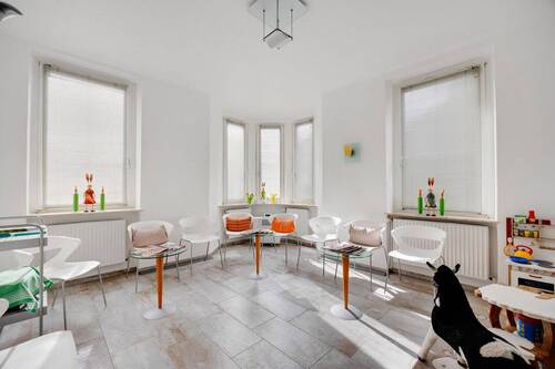 Wartezimmer im 1. OG - 