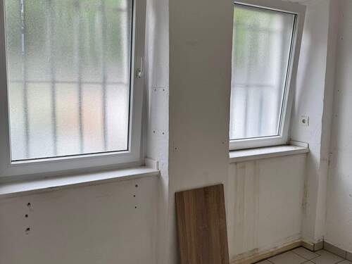 Hinterer Raum mit Trockenbauwänden - 