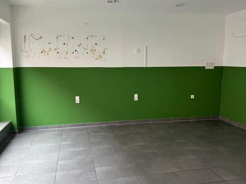 Ladenlokal/Verkaufsraum - 