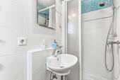 Gäste WC mit Dusche - 