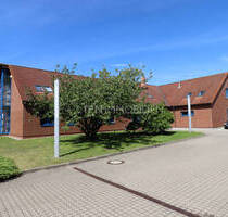 Ihr neuer Firmensitz? Helle Büroflächen mit Option zur Vergrößerung & Stellplätzen - Elmenhorst-Lichtenhagen