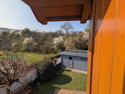 Blick vom Balkon in die Natur - 