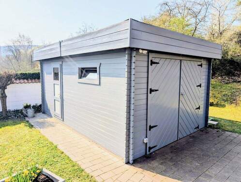 Garage - 