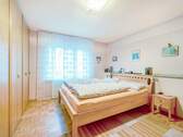 Schlafzimmer EG - 