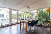 Wintergarten Essbereich - 6 Zimmer Doppelhaushälfte zum Kaufen in Hamburg