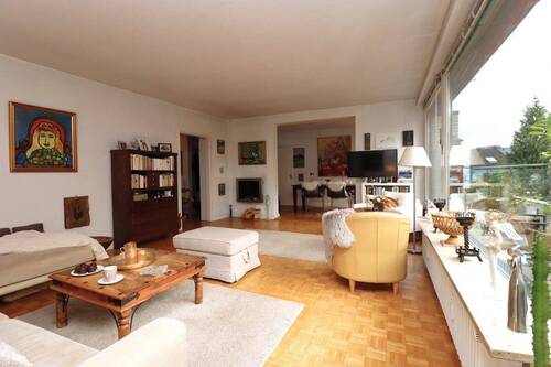 Wohnbereich - 4 Zimmer Etagenwohnung in Hamburg