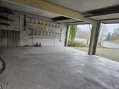 Garage - 