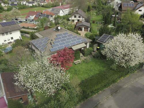 Blick von Südost - Einfamilienhaus mit 198,50 m² in Buggingen zum Kaufen