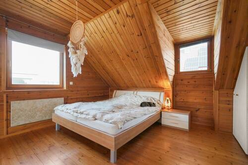 Schlafzimmer (ohne Katze) - 