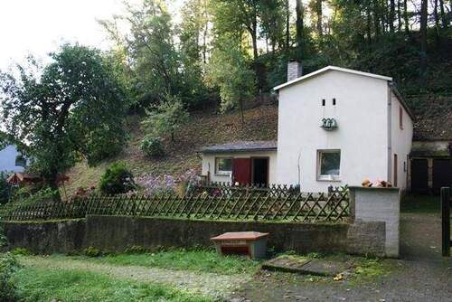 Nebengebäude - Bauernhaus, Landhaus in Hirschstein