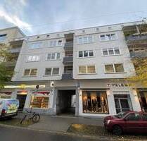 Zentral wohnen: 2 ZKB-Wohnung mit Balkon direkt im Herzen der Stadt - Kassel Mitte
