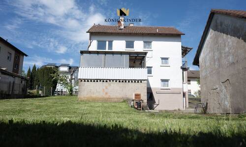 Ansicht Rückseite - 7 Zimmer Mehrfamilienhaus, Wohnhaus in Kirchardt