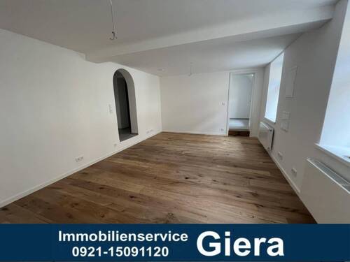 Wohnen/Schlafen - Großzügige Studiowohnung nahe Bahnhof