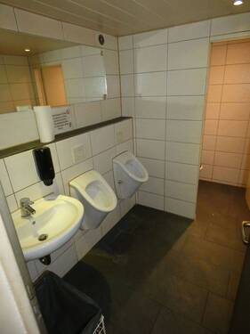 KneipePissoirs.JPG - 