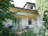 WohnhausAnsichtSüd.JPG - 5 Zimmer Mehrfamilienhaus, Wohnhaus in Ebersbach an der Fils