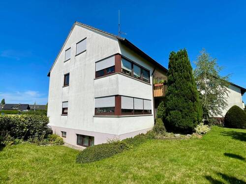 Außenaufnahme - Gepflegtes Dreifamilienhaus in Welzheim zu verkaufen