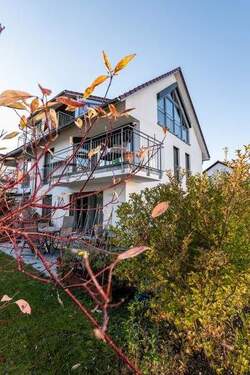 Hausansicht Rückseite - 6 Zimmer Doppelhaushälfte in Konstanz