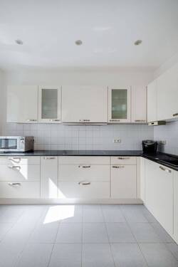 Küche - 4 Zimmer Etagenwohnung zum Kaufen in Berlin