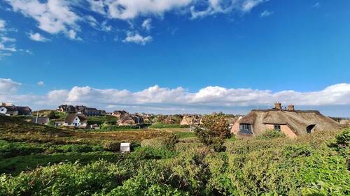 Blick von der Düne - 5 Zimmer Einfamilienhaus in Sylt