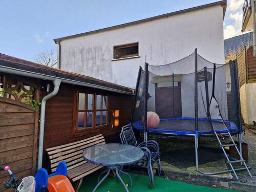 Terrasse / Garagengebäude - 