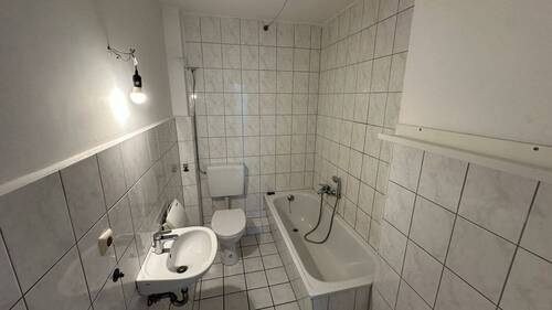 Wannenbad WHG 6 - 2.OG - 