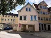 Straßenansicht - 9 Zimmer Mehrfamilienhaus, Wohnhaus in Coburg