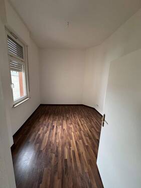 Zimmer - Etagenwohnung mit 76,00 m² in Worms zur Miete