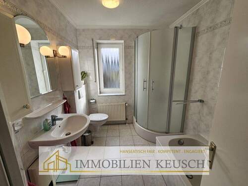 Dusch- und Wannenbad - 