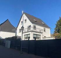 Großes Grundstück mit 2 Wohnhäusern im Zentrum von Hadamar