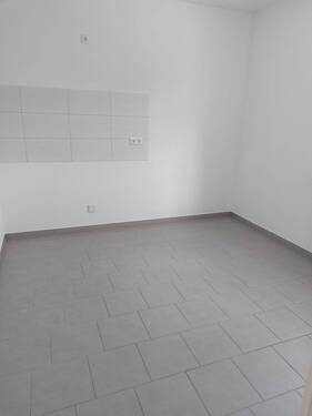 20220902_113350.jpg - Etagenwohnung mit 84,00 m&sup2; in Ilmenau zur Miete