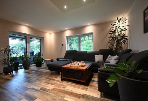 WOHNEN - 4 Zimmer Einfamilienhaus zum Kaufen in Jade