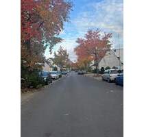 Immobilien-Richter: Möblierte Wohnung am Deich in Düsseldorf-Vollmerswerth