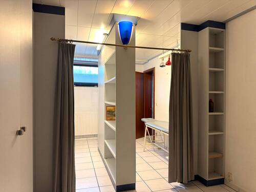 Zimmer 1 KG - 