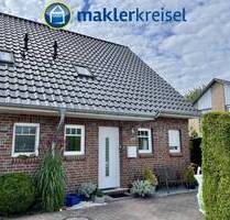 Zur Miete: Gepflegte Doppelhaushälfte mit Garage direkt in Esens!