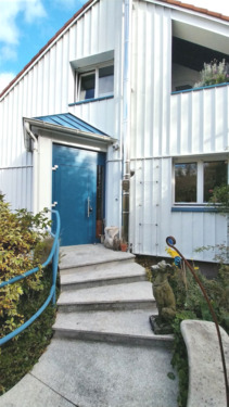 Hauseingang - 7 Zimmer Einfamilienhaus in Burgbernheim