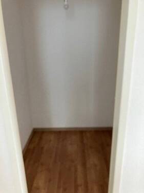 Bild 6 Abstellraum.jpg - 