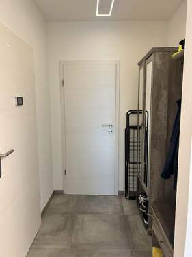 Garderobe und Eingangsbereich - 