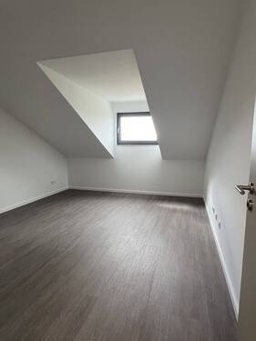 Schlafzimmer DG Beispielbild - 