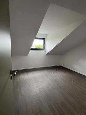 Schlafzimmer DG Beispielbild - 