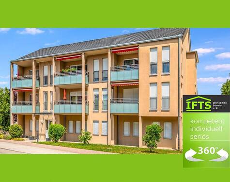 360°-Onlinebesichtigung verfügbar - Eine sichere Entscheidung. Moderne Seniorenwohnung, sehr gute Lage, EBK, Terrasse, KFZ-Stellplatz.
